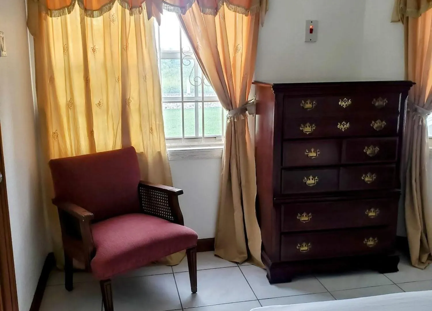 Comfy Havens Apartment Montego Bay