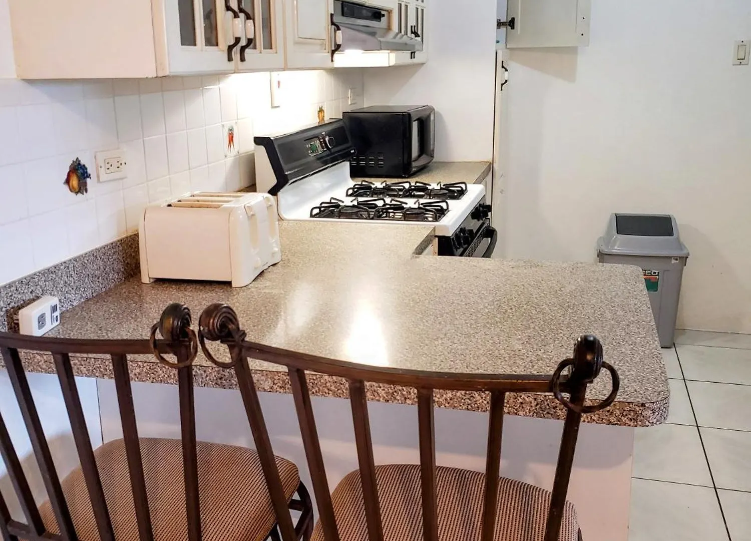 Comfy Havens Apartment Montego Bay